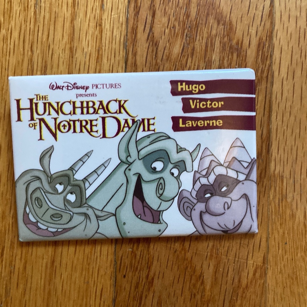 Vintage 1996 Disney's The Hunchback of Notre Dame Pin
